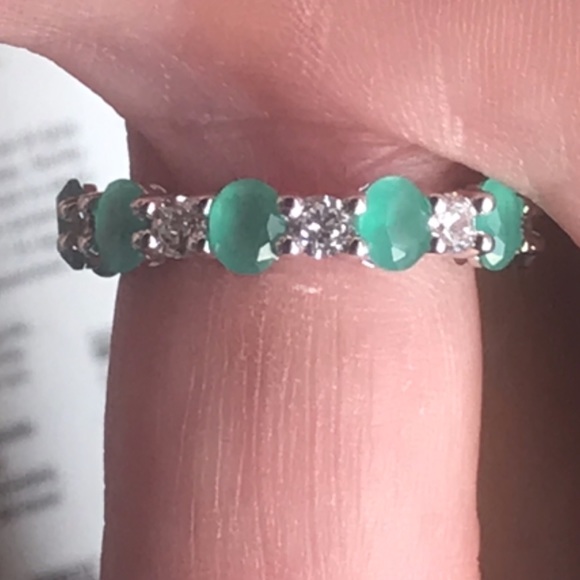 ❌❌❌SOLD❌❌❌NWOT 4.32 CTW BEAUTIFUL GREEN EMERALD AND NATURAL WHITE SAPPHIRE RING - Picture 9 of 16